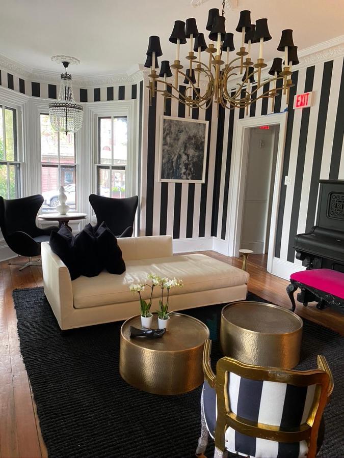 The Hugh Boutique B&B Cape May Exterior foto